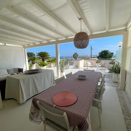 아파트 Terrazza Sul Mare