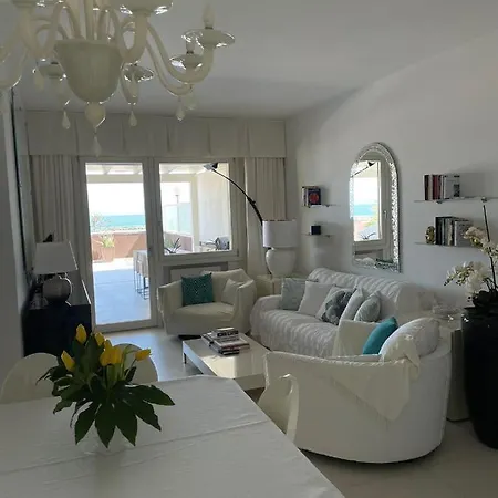 아파트 Terrazza Sul Mare 리미니